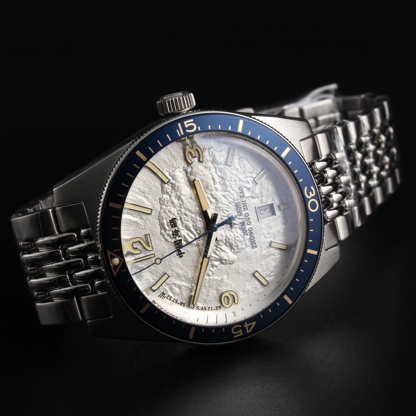 Now for the Seagull 1984 Ocean Star Antarctic Edition in White! 
https://www.seagullwatchcompany.com/product-page/seagull-1984-special-edition-vintage-ocean-star-diving-automatic-watch-1064a
 #watchcollector #watchesforwomen #timepieces #watchoftheday #watchesformen #watchesoftheday #dailywatch #watchesforsale #Watches #watchaddict #seagullwatch #Seagull1963 #watchesofinsta #watchesofinstagram #instawatch #watchlover #wristwatches #wristwatch #divingwatch