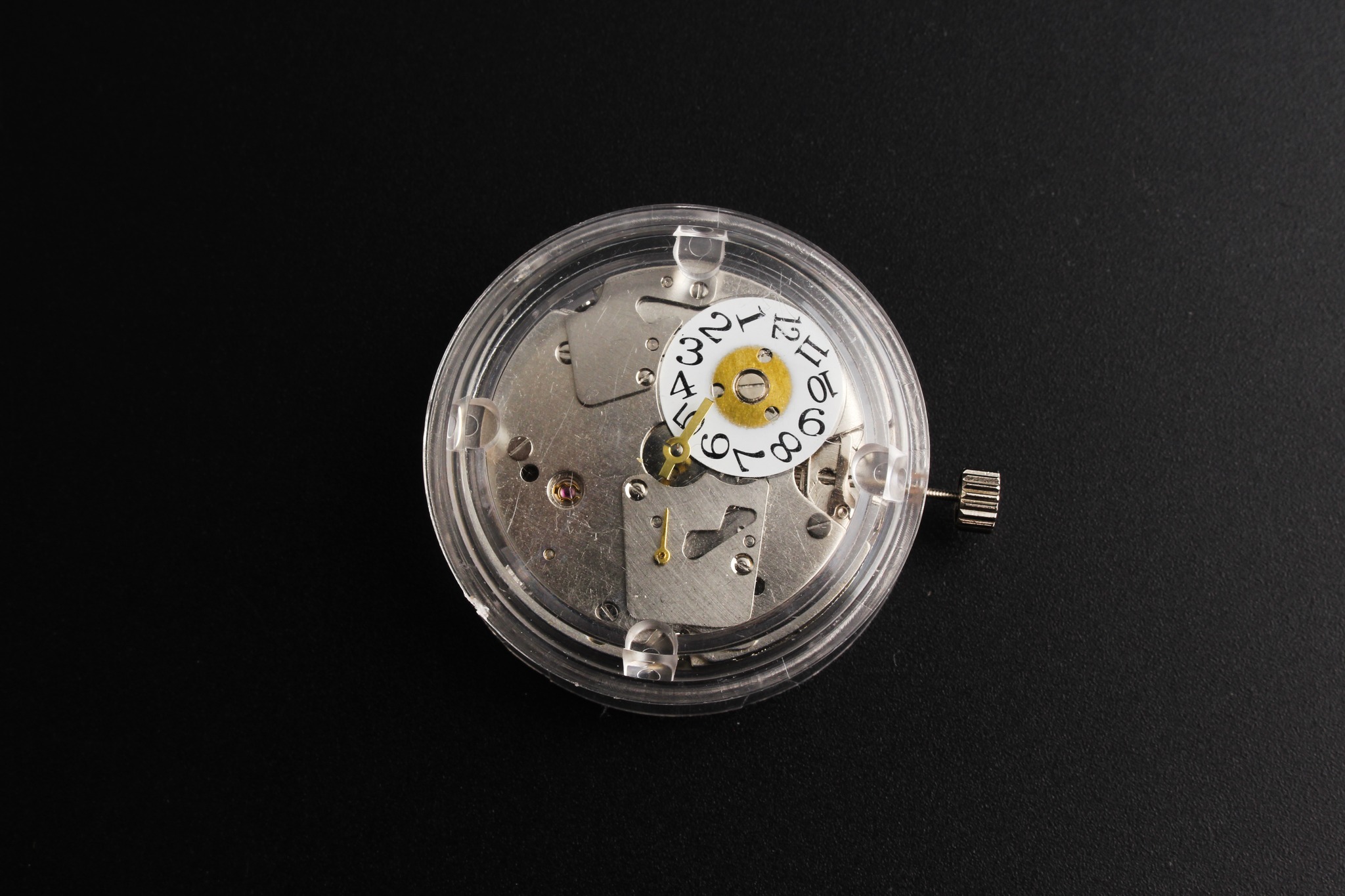 Introducing the Seagull Jump Hour Automatic Mechanical Movement ST1721. Born from the refined ST17 family, the Seagull ST1721 jumps into action every hour. With a crisp hour indicator at 12, central minutes, and a petite sweep seconds sub-dial at 6. 
Engineered with 20 jewels, automatic winding, bi-directional rotor, 21,600 vph beat rate, 35 h power reserve, and built-in shock protection, this slim 5.7 mm, stainless-steel movement honors decades of Tianjin watchmaking innovation.
 🔗 See more on our website
 #chinawatches #watchcollector #timepieces #dailywatch #seagullwatch #watchmovement