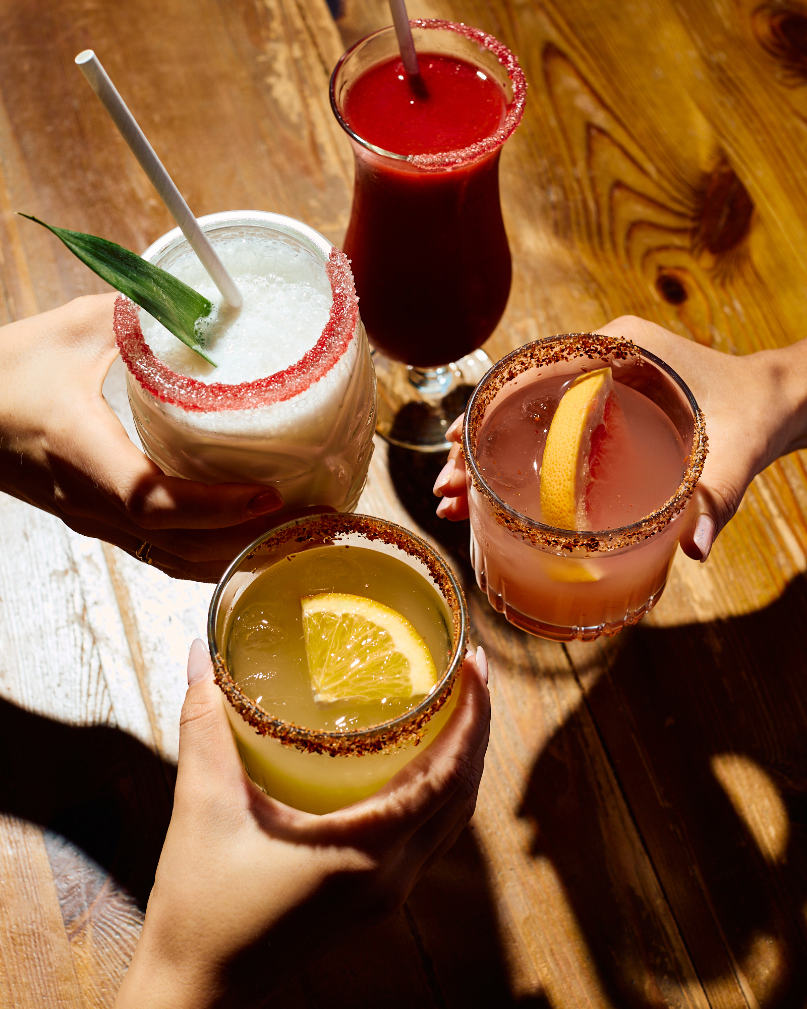 🕺🏽🌵 Weekend w El Popo 🌵💃🏻
Kolory, muzyka, koktajle (także bez %), meksykańska fiesta na 100%! Wpadnij poczuć klimat El Popo i zostań na dłużej ❤️