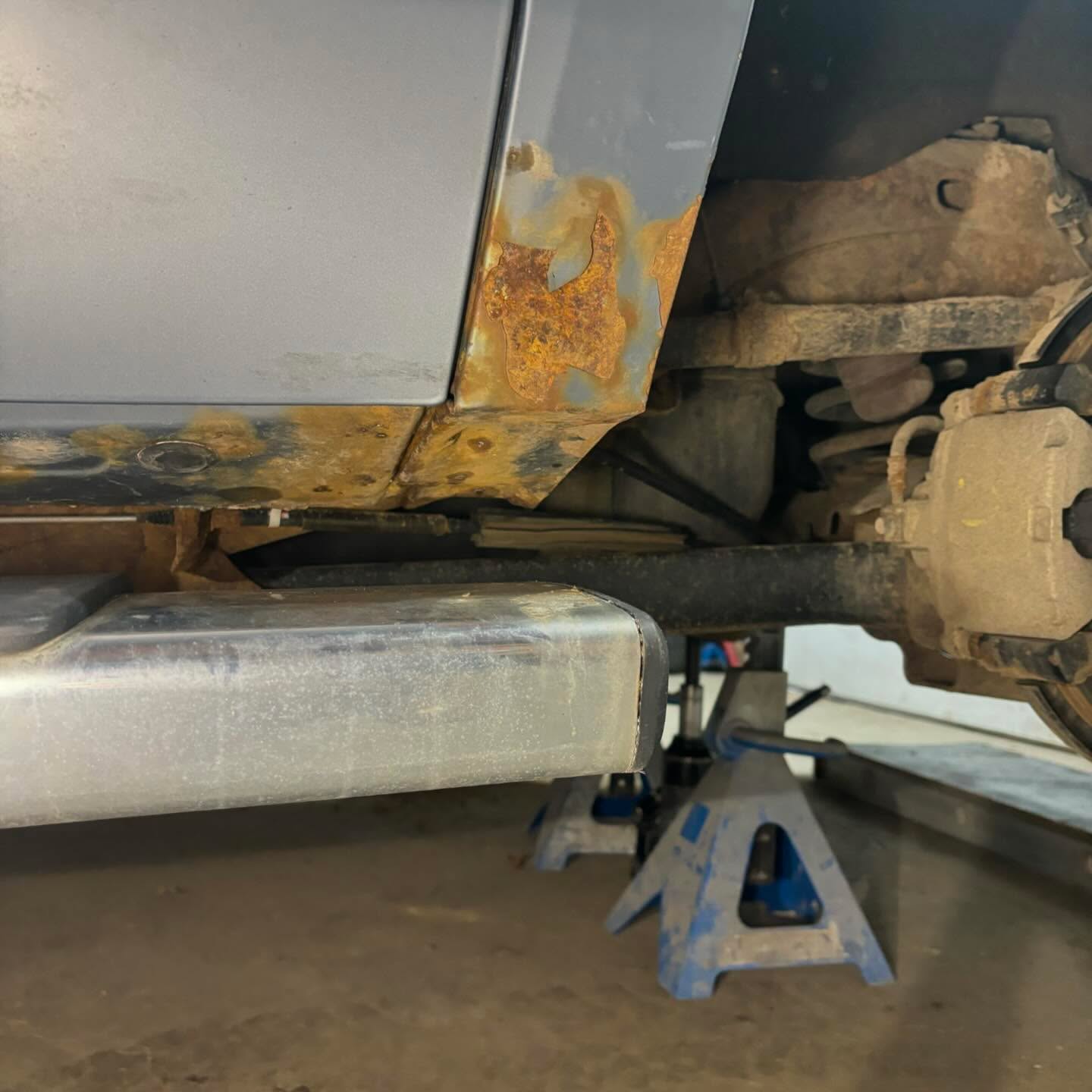 2016 suburban LTZ, new fenders and wheel wells