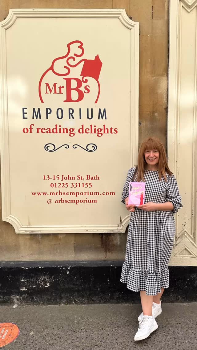 ☺️ Had a wonderful day in Bath 🕍 and met the lovely Emma at the gorgeous bookshop @mrbsemporium 📚and signed a few copies of my book. Thank you @nickc.cole & @colegaynor for your hospitality and the delicious food 😋
@onemorechapterhc
#agedtoperfectionnovel #laterinlife #niloufarlamakan #bookclub #mrbsemporiumofreadingdelights #bookstagram #amreading #bookrec #hotnewrelease #bookclub #romancebook #feelgood #laterinliferomance #booksigning #goodread