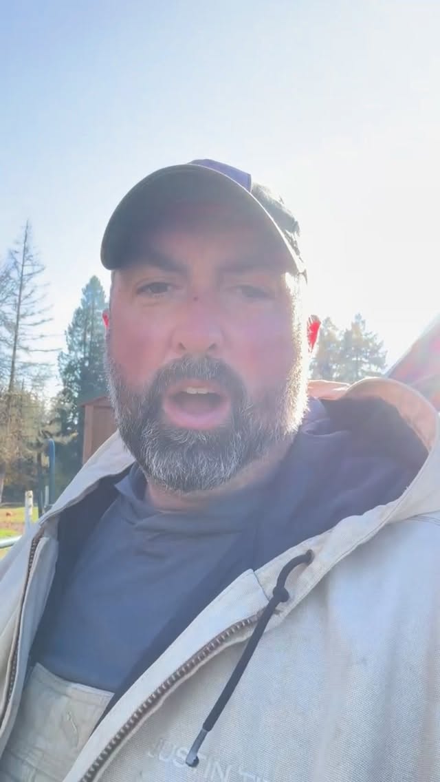 Have you seen Yellowstone? 👀
We herd cows the same… but different.