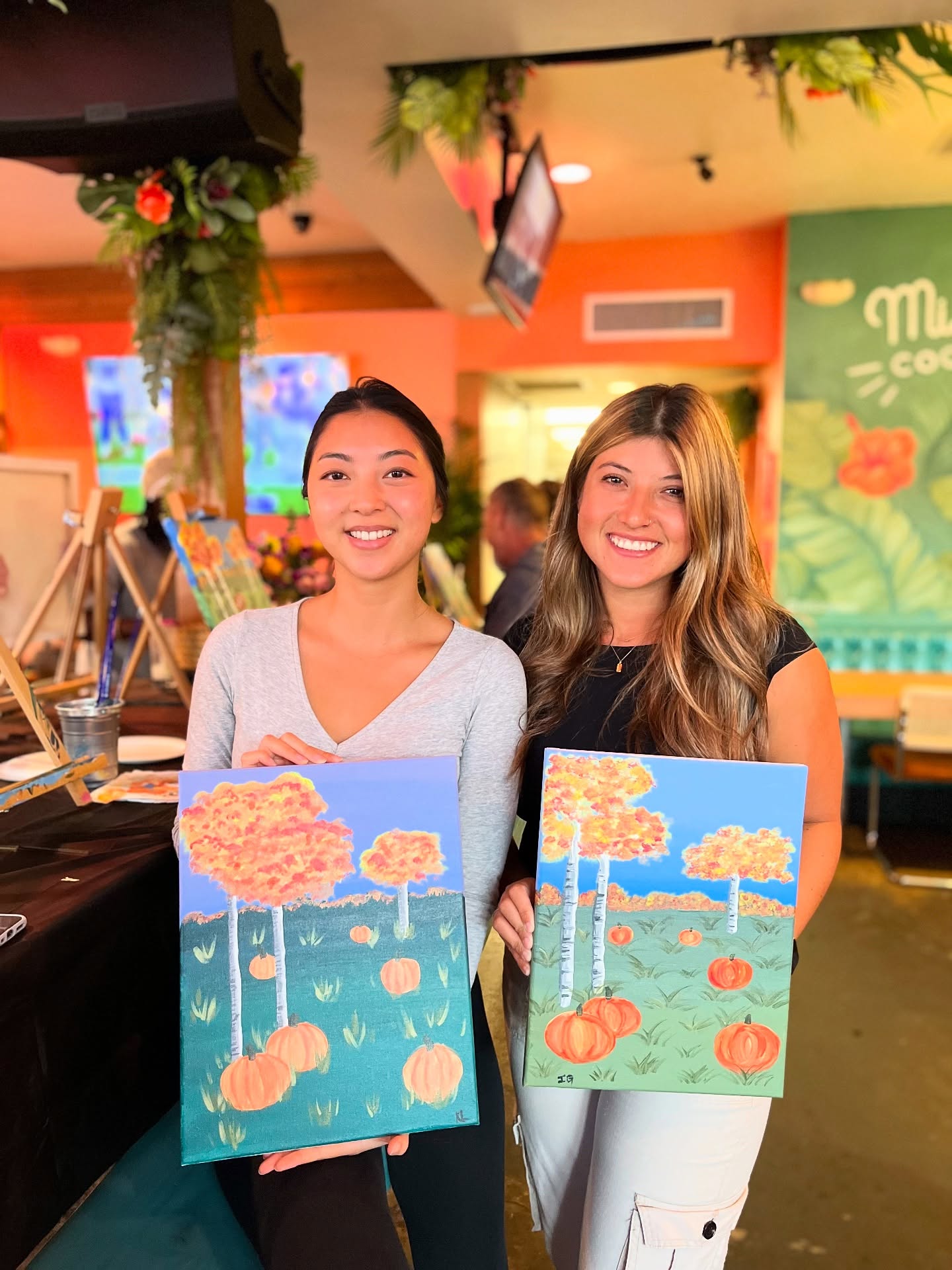 hiii everyone it’s officially time for 🍁✨fall paintings🍁🍂. the september and october schedules are up (for the most part lol) so let me know which ones are your favorites 😊
also! we are at a new paint & sip venue in normal heights at the end of october 🥳
ps COME PAINT WITH ME! 😛
#fallevents #paintandsip #paintparty #sandiegopaintandsip