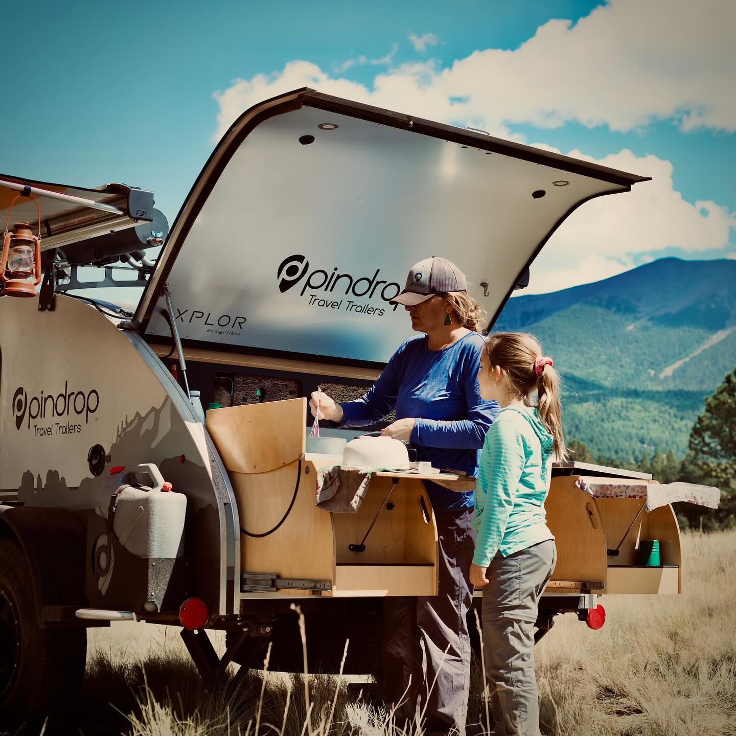 Disconnect devices.
Reconnect with people.
.
#humankind #nature #reconnect #microcamper #madeinusa #americanmade #pindroptraveltrailers #pindroptrailers #teardropcamper #camp #campinglife #solarpower
