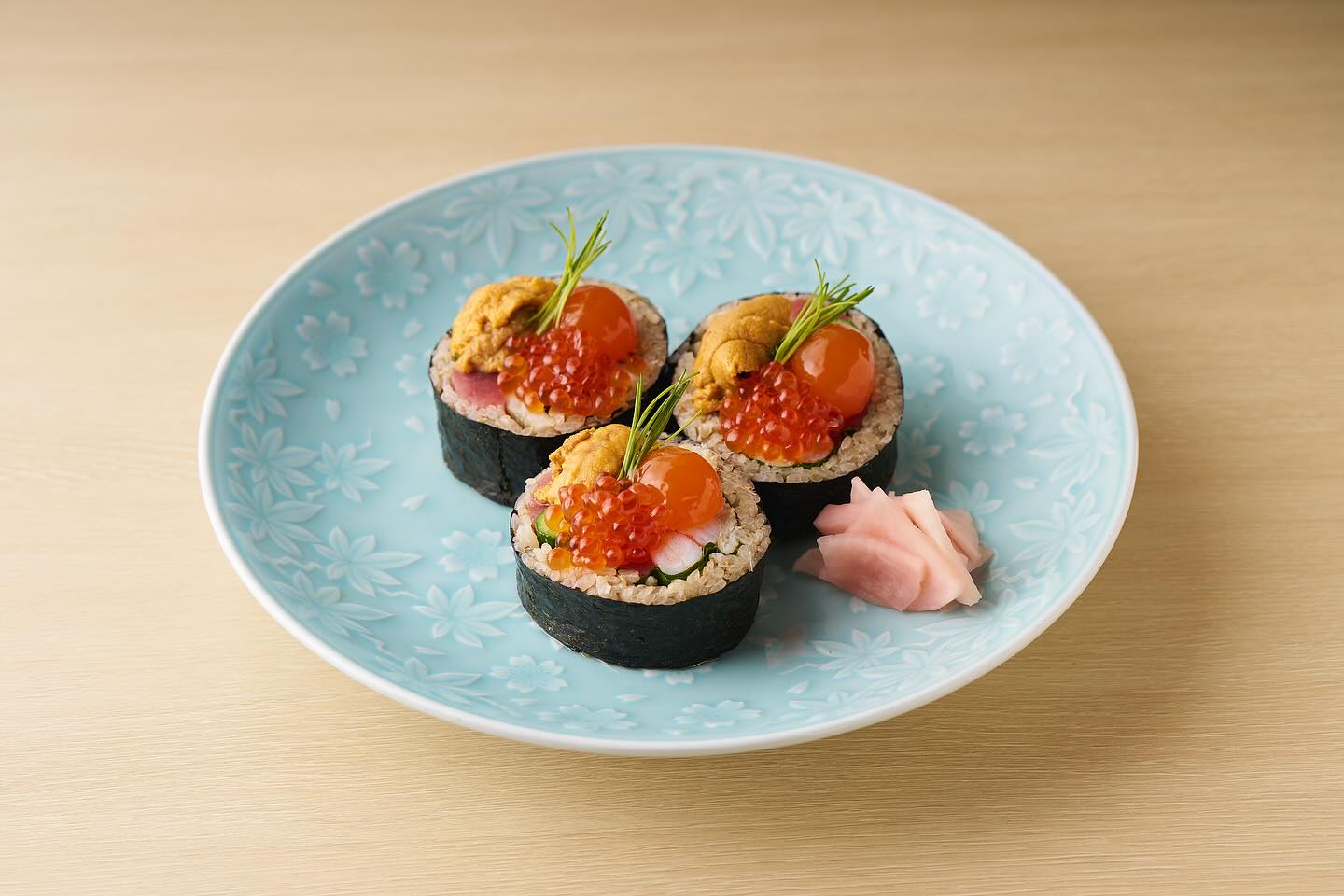 ➖
太巻きデラックス
それがしグループ👇
酒場それがし
恵比寿それがし
目黒それがし
高輪それがし
豆富食堂 @tofu_shokudo
豆富食堂目黒店 @tofu_shokudo_meguro
豆富パン @tofu_pan_official
とり料理ふじ @toriryourifuji
とり口 @yakitori_toriguchi
LOVAT @lovat.ebisu
Vigo @vigo.tokyo
系列各店でスタッフ募集中!
気軽にご相談ください。
#恵比寿 #恵比寿グルメ #恵比寿居酒屋 #酒場 #五反田 #五反田グルメ #五反田居酒屋 #恵比寿飲み #恵比寿デート #それがし #酒場それがし #恵比寿それがし #目黒それがし #目黒 #目黒グルメ #居酒屋 #目黒居酒屋 #目黒デート #五反田デート #恵比寿飲み #五反田飲み #目黒ワイン #高輪ゲートウェイ #高輪それがし #五反田ディナー #目黒ディナー #恵比寿ディナー #めぐろそれがし