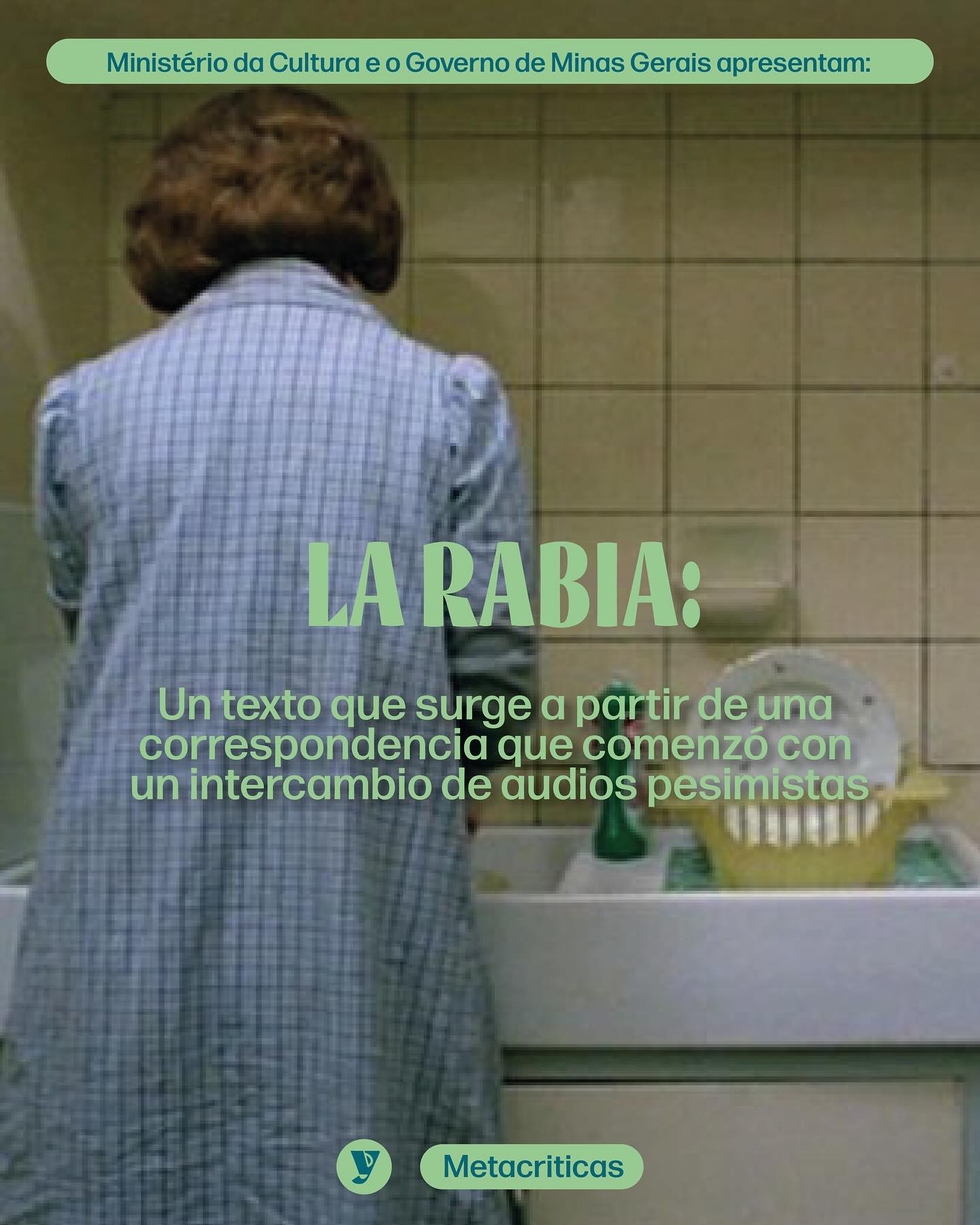 ¿Cómo sostener la escritura feminista desde los márgenes, entre la precariedad, el desencanto y la necesidad de seguir pensando juntas?
En este texto de Metacríticas, el colectivo @larabiacine —formado por críticas y cineastas de Argentina, México y Paraguay— revisa su propia historia y reflexiona sobre los desafíos de mantener vivo un espacio de pensamiento y afecto feminista en el cine latinoamericano.
Entre cartas, talleres, mapas y manifiestos, las integrantes de La Rabia comparten un gesto de resistencia íntimo y político: seguir cocinando el pensamiento desde la habitación del fondo, en sus tiempos, en sus ritmos.
🩸 “Transitar miradas con perspectiva de género es trazar senderos desde el margen que, en el mejor de los casos, producen bifurcaciones de los caminos centrales.”
📖 Lee el texto completo en sarayrosa.com
#LaRabia #Metacríticas #CineLatinoamericano #CríticaFeminista #CineFeminista #SaraYRosa #PensamientoDesdeLosMárgenes #FeminismoIberoamericano #EscribirEsResistir
💬 Versão em português:
Como sustentar a escrita feminista desde as margens — entre a precariedade, o desencanto e a urgência de continuar pensando juntas?
Neste texto da série Metacríticas, o coletivo La Rabia —formado por críticas e cineastas da Argentina, México e Paraguai— revisita sua trajetória e reflete sobre os desafios de manter vivo um espaço de pensamento e afeto feminista no cinema latino-americano.
Entre cartas, oficinas, mapas e manifestos, as integrantes de La Rabia afirmam um gesto de resistência íntimo e político: continuar cozinhando o pensamento desde o quarto dos fundos, no seu tempo, no seu ritmo.
🩸 “Certas formas de funcionamento no mundo da crítica e da programação, por mais que se proclamem contrárias a elas, têm pontos de contato com a lógica meritocrática e voltada para o sucesso do capital.”
📖 Leia o texto completo em sarayrosa.com
#LaRabia #Metacríticas #CríticaFeminista #CineLatinoamericano #SaraYRosa #FeminismoIberoamericano #CineFeminista #PensarDesdeAsMargens #EscreverÉResistir
