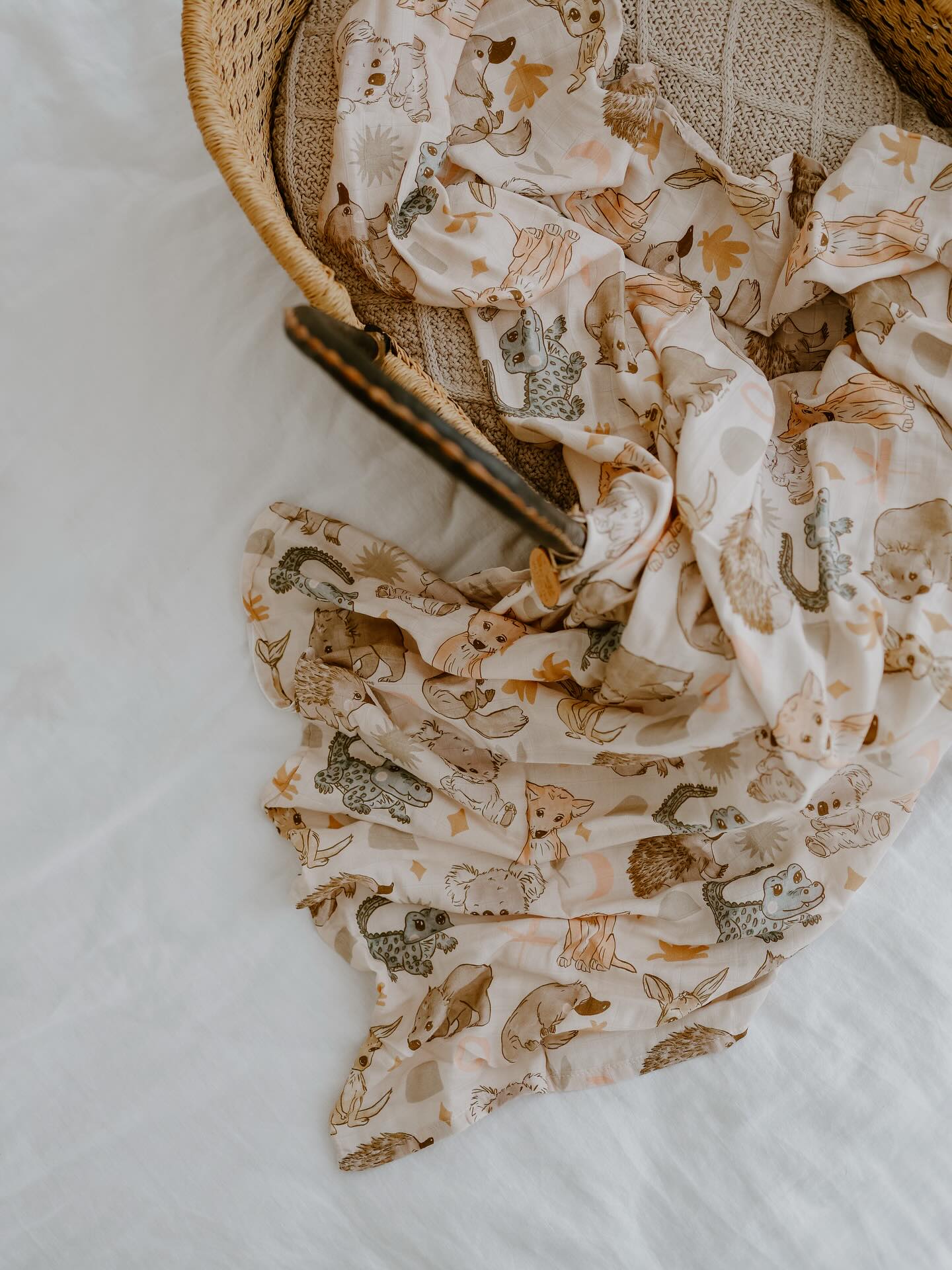 Only 7 of our beautiful Australian animal swaddle wraps left!!!! Be quick so you don’t miss out 🤎