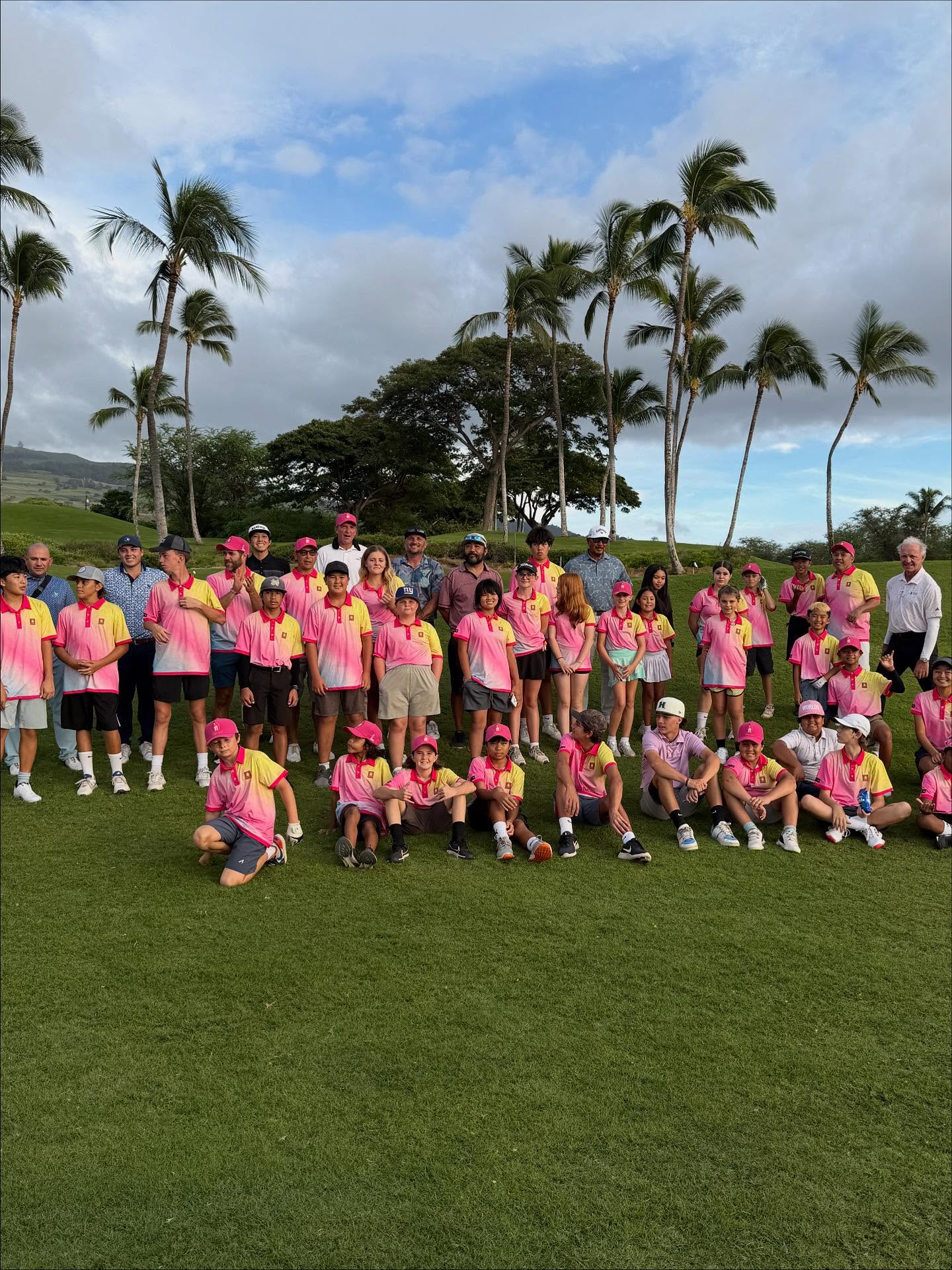 What a Day!!! @lahainajuniorgolfasc play with a Pro! Was a win win! Juniors had fun, Pro’s with Big smiles! Grateful to all for this amazing event!
Big shout out to @waileagolf Thanks so much for coming through and hosting this event on short notice! So much Aloha from everyone there! Really appreciated!
To the Pro’s, Mahalo mahalo mahalo! It’s amazing for the kids, and you know super fun for us! #golf
@yo_maui @armaninigolf @claude4bestgolf @timlambgolf @benhongopga @lsakugawa @michimoto49 @seabass1483 @cancinoryan @jeffhall8516
Thank you!