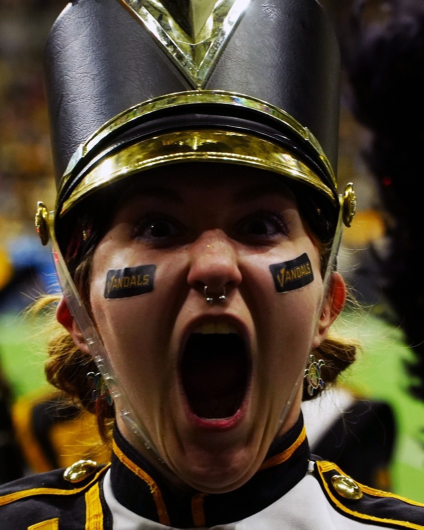 ASUI monument revealed ✨ and the Dome packed for Parent & Family Weekend. ✌️ #VandalFamily