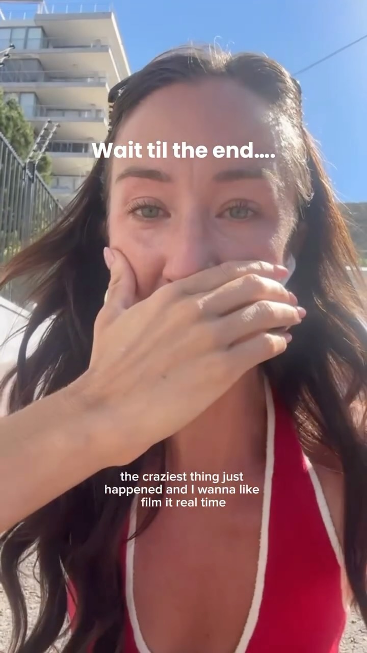 Such a surreal moment. I asked for my dad to send me a sign, specifically Bob Marley, to let me know he was here.
A few hours later, I got tagged in a story on Instagram from a random account.
This is your reminder that our loved ones are always listening, guiding and finding magical ways to reach us.
If you’re missing someone or moving through grief, I hope this reminds you that they’re never lost in spirit and closer than you think 💗💗💗
#signsfromspirit #grief #griefhealing