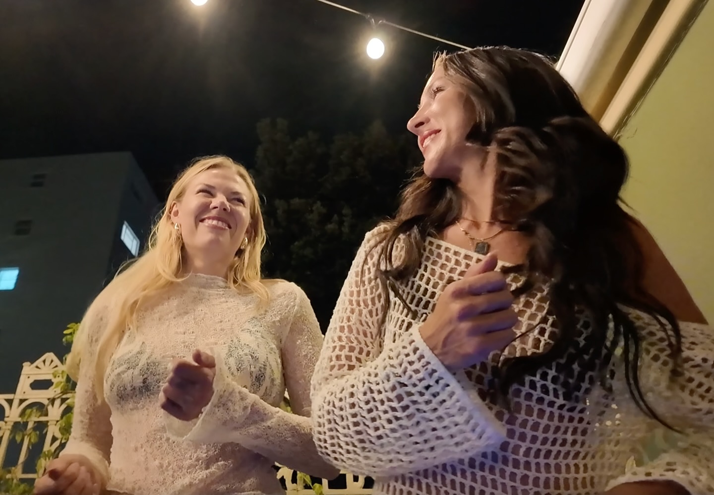 First Week Back in Cape Town | Attracting More Money & My Dj Era
After 3 weeks of travel (Austin, Mexico, Toronto & London) I finally landed home and grounded back into my routines 🥰
1. Our very first DJ gig (!!) with my bestie @vivienpaulofficial — chaotic, hilarious, and so much fun
2. Cape Town just has the best nature spots!!
3. Did a grocery haul and made a delish salad (with ostrich… obsessed)
4. Outside sound bath
5. Halloween boogie night. This was everything my soul needed
6. My favourite hotel for money dates 💸
7. Sauna + ocean dip
8. Cape Town views that still make me gasp!! Never over it
9. Right before our ocean dip 🌞
10. Another cute snap from our first DJ set 🎧 This was such a dream!!! My secret desire coming to life! (I share some of the story in my vlog)
11. Money date in action (because respect + appreciation = overflow)
12. Tennis mornings 🎾
13. My lil GRWM moment
14. That ostrich salad again because it deserves a second mention 😂
so grateful to be back home!!!!
🎥 Watch the full vlog now live on YouTube!!
Comment NEWVID and I’ll send you the link!!!!
#vlog #dayinthelife #capetown #manifestation #alignment #mindsetshift #weeklyvlog #youtubevlog #balance #moneymindset