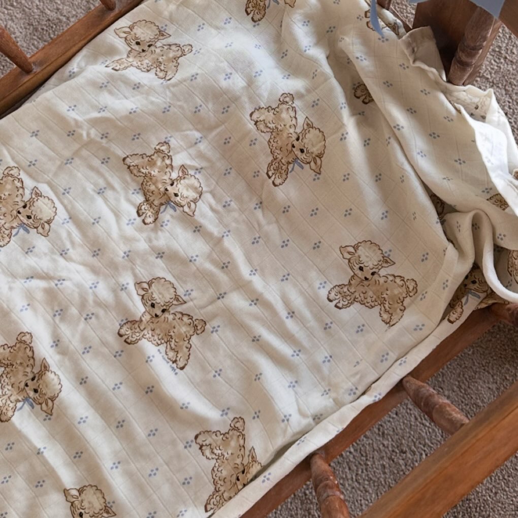 Lullaby Lambs ~ swaddle wrap launching on Monday 24th November at 5pm AEST!!! Limited numbers so be sure to set a reminder ✨