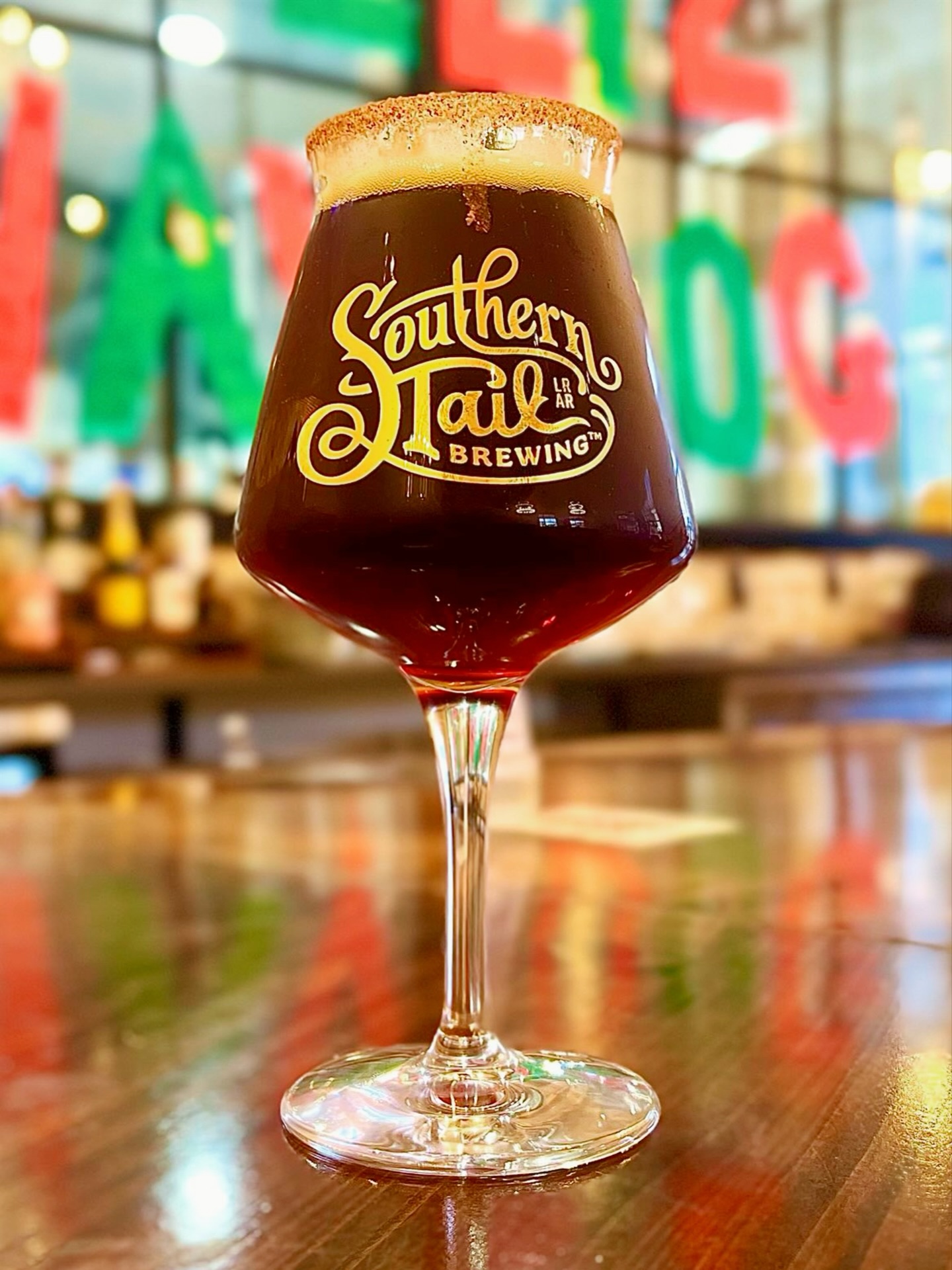 It’s beginning to taste a lot like Christmas… 🎄🐾
A holiday favorite that never sticks around for long… Feliz Navidog Spiced Winter Ale is coming back on Black Friday (Nov. 28th) - along with another Feliz secret that might just be better than snow on Christmas morning.🤫🍨Don’t miss out this round! 🍻
#FelizNavidog #WinterAle #CraftBeer #SouthernTailBrewing #HolidaySeasonBeer