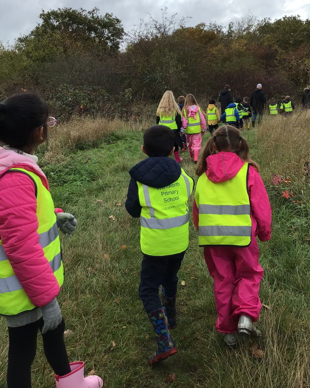 Our Year 2 children had an incredible adventure at Bowmans Heath! They explored the beautiful woodland setting, gathering inspiration to craft their own enchanting descriptions in English.
#WoodlandWonders #Year2Adventures #InspiringYoungWriters #BowmansHeath #CreativeLearning
