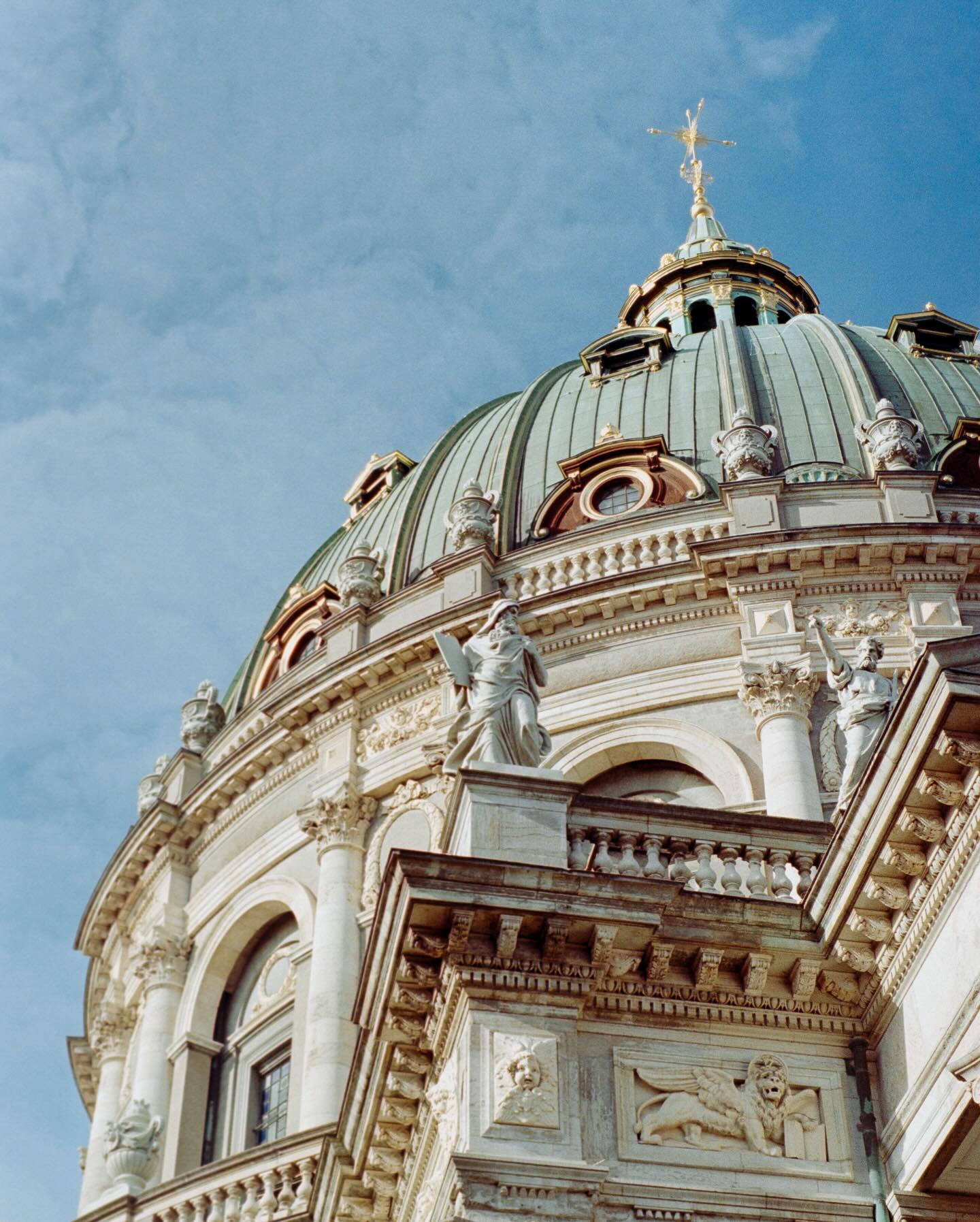 Copenhagen film 🇩🇰
#filmphotography #filmohotographer #streetfilmphotograph