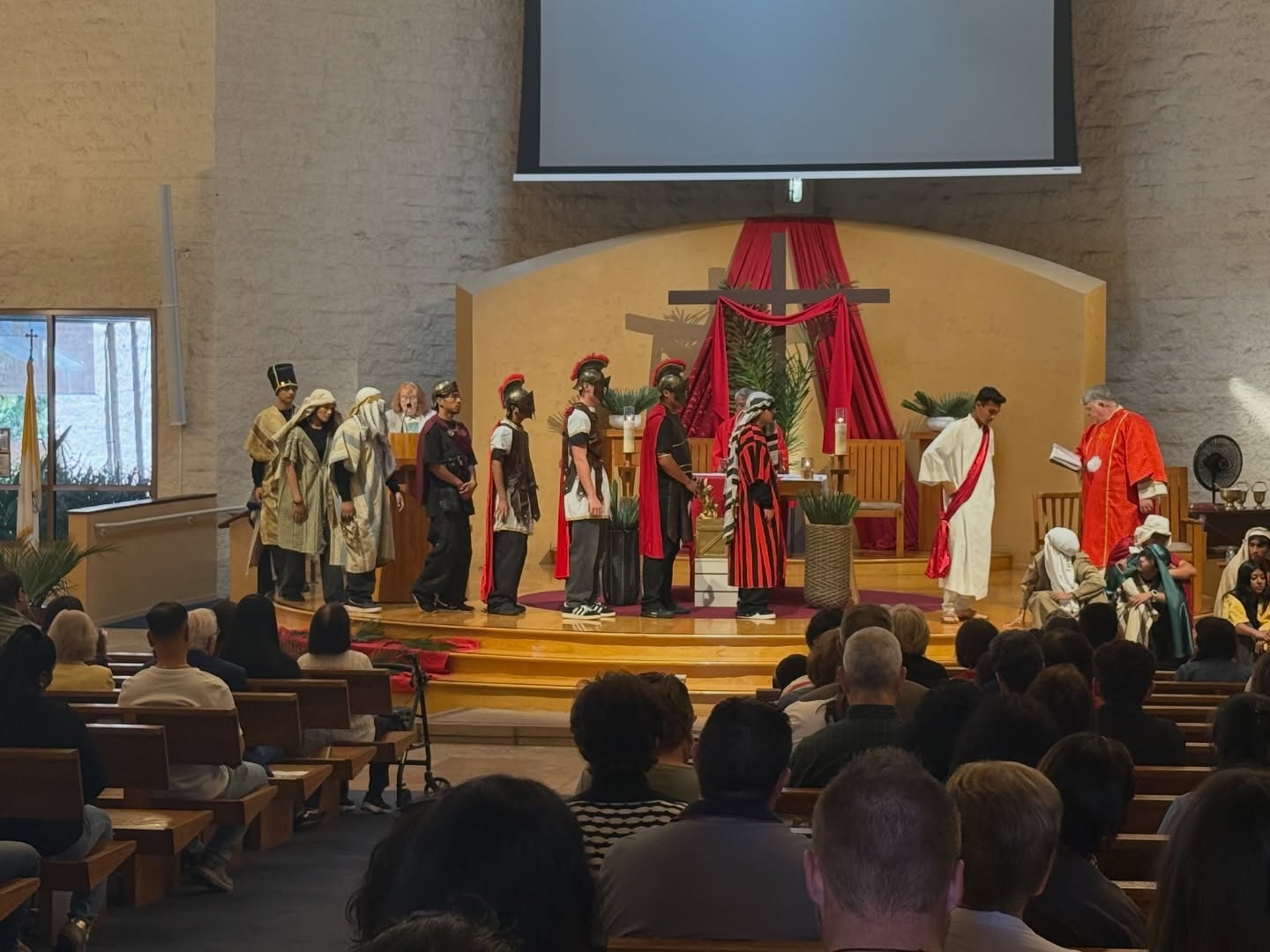 We give thanks to our Youth Ministry for the Palm Sunday performance this past weekend during the 10:15am and 12pm Masses! Your dedication, time, and beautiful presentation helped bring the meaning of this sacred day to life for our parish community!
