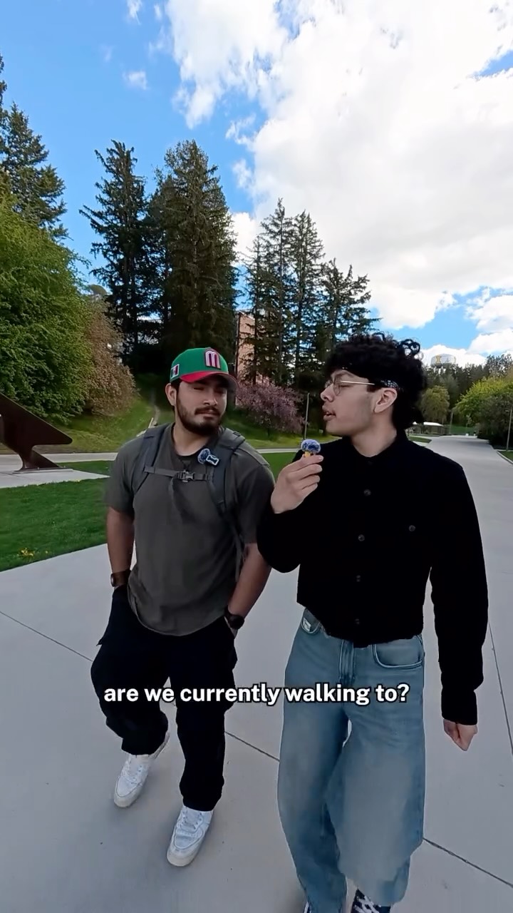 Who should we walk to class next? Tag them below. 👇