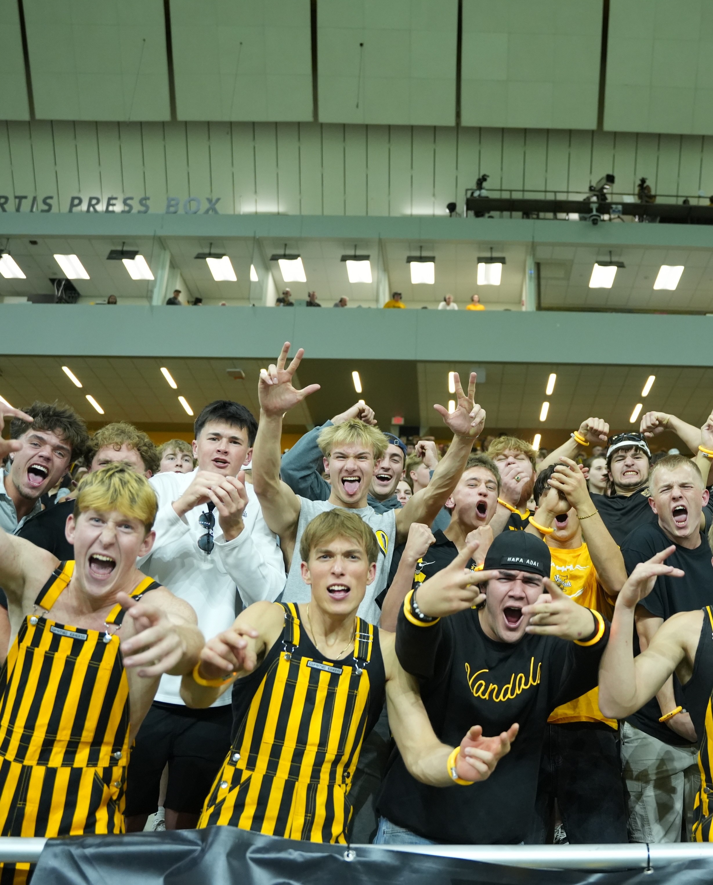 For the players. For the band. For each other. Vandals show up. ✌️